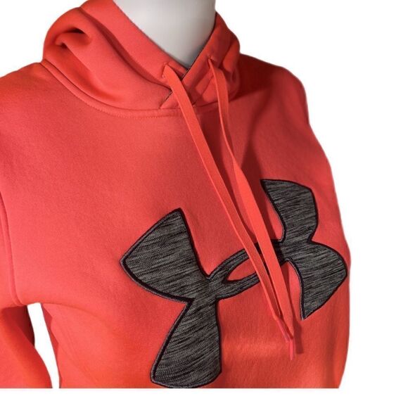 UA Logo Pullover Hoodie - Picture 9 of 12